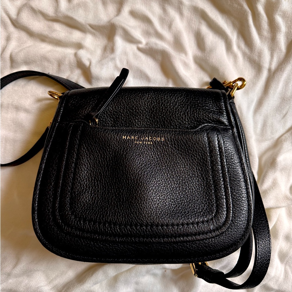 Marc Jacobs Black Pebbled Leather Crossbody Bag